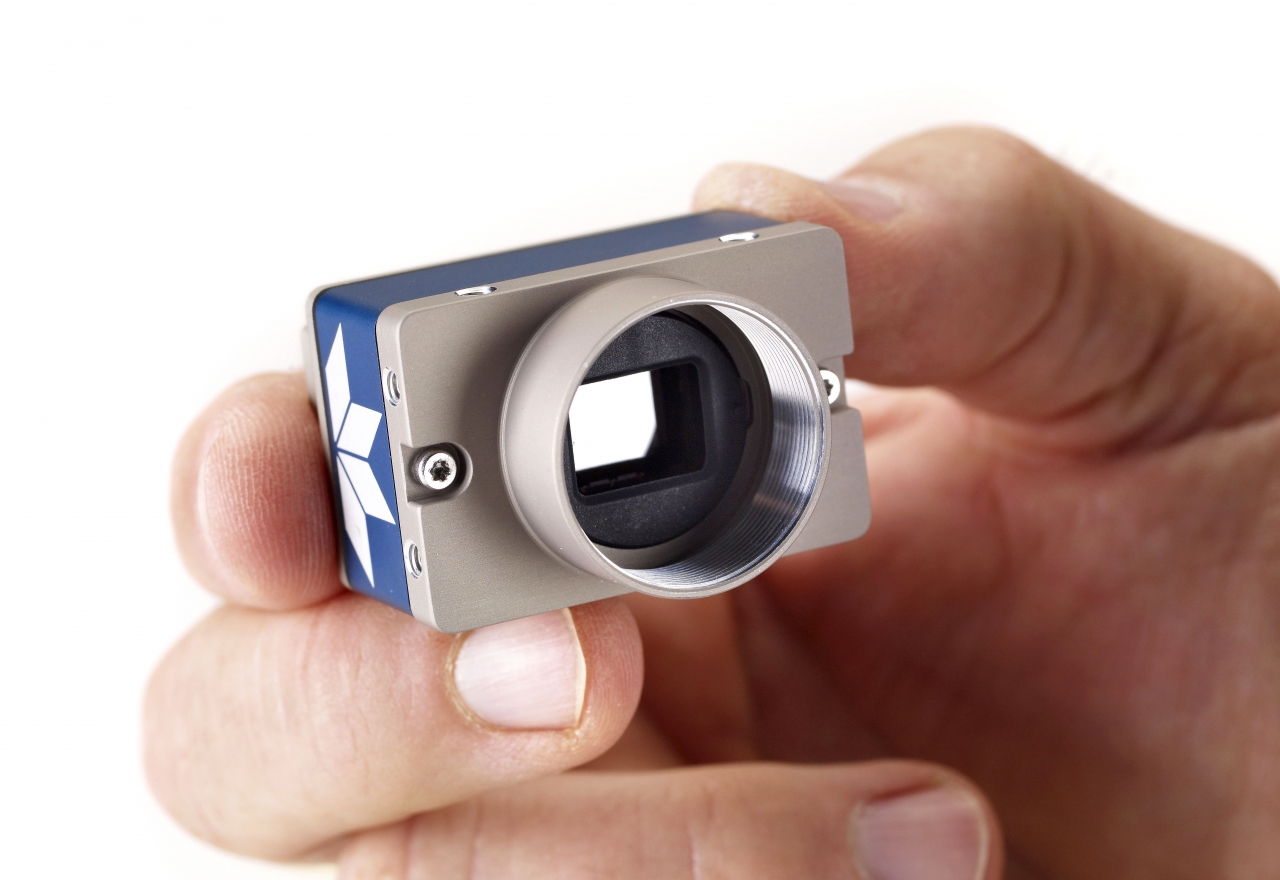 Teledyne DALSA가 Sony® Pregius 5.1M 편광 이미지 센서에 기반해 공개한 최신 Genie™ Nano 카메라