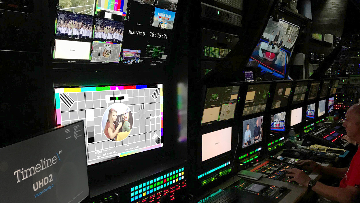 사진은 BBC R&D의 러시아 월드컵 UHD / HDR 시험 스튜디오 전경(사진:BBC R&D블로그)