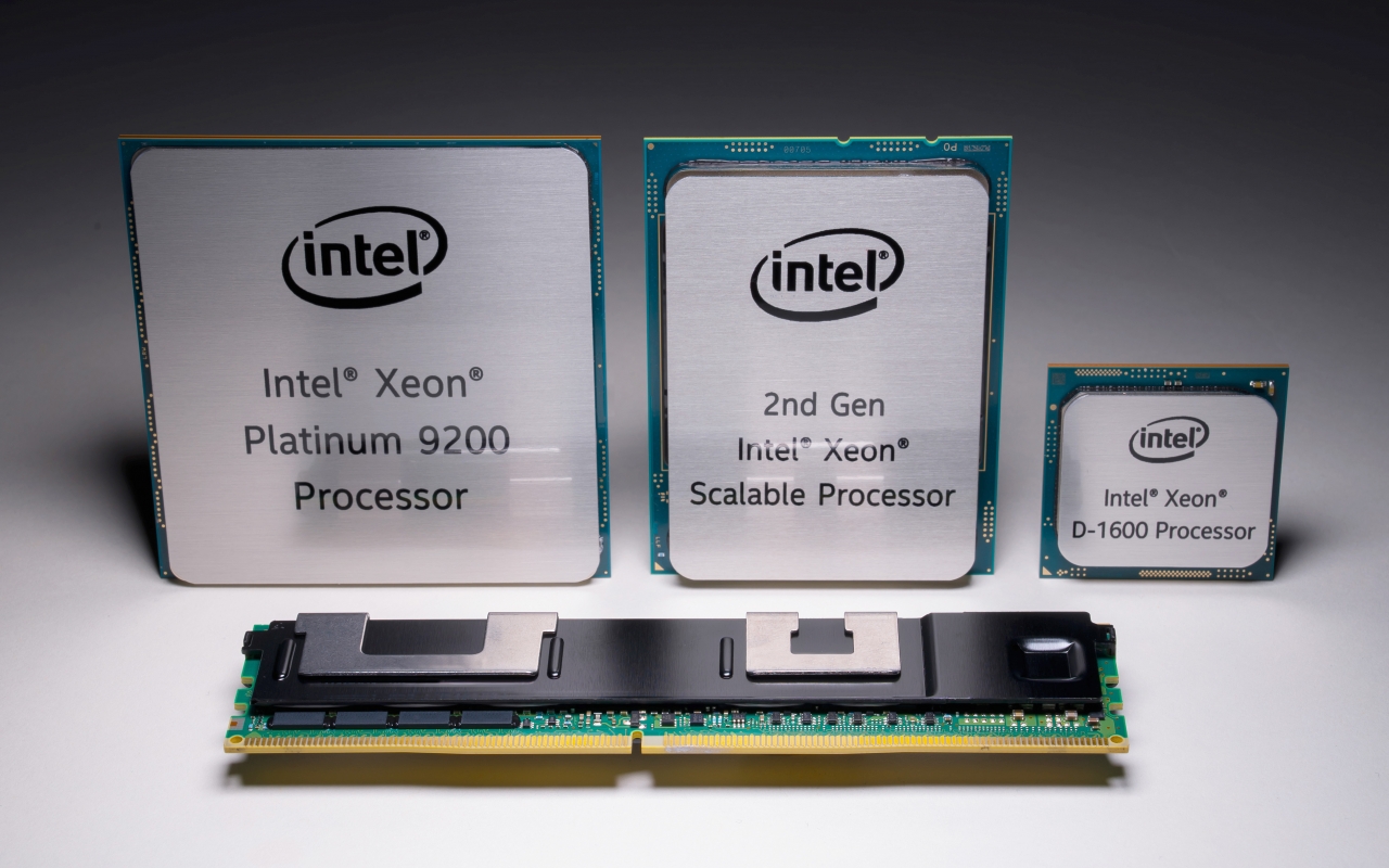 인텔 제온 패밀리(왼쪽부터) 인텔 제온 플래티넘 9200 프로세서, 2 세대 인텔 제온 확장형 프로세서 및 인텔 제온 D-1600 프로세서