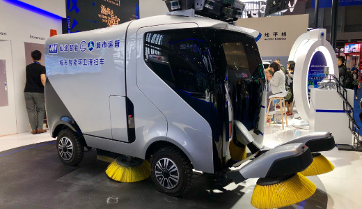 중국에서는 자율주행 기술을 채택한 청소차의 실용화가 급진전되는 양상이다.