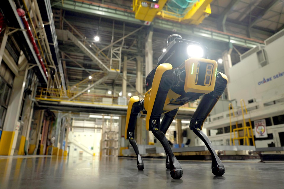 인공지능(AI) ‘공장 안전 서비스 로봇’ 