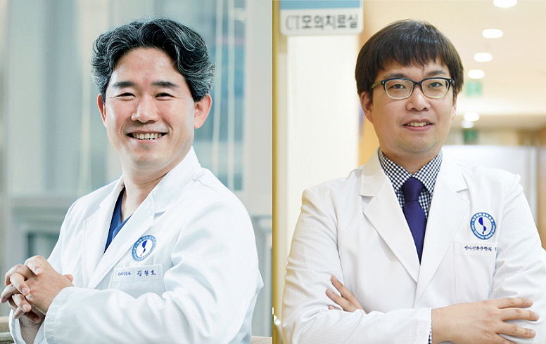 (왼쪽부터) 이비인후과 김철호 교수, 방사선종양학과 허재성 교수