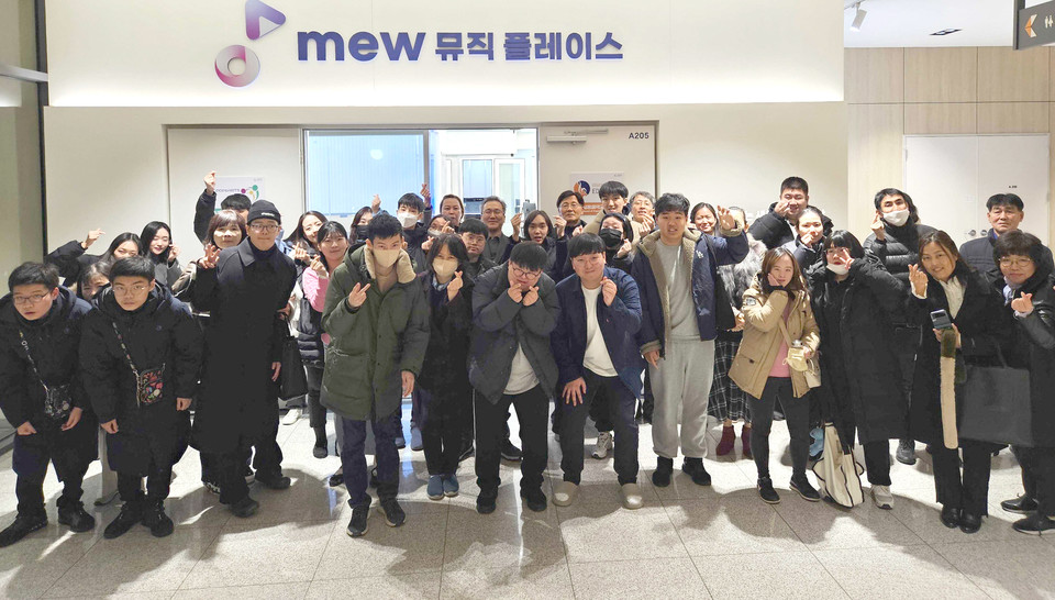 경기도 인공지능 창작단 프로젝트 참가자들(사진:엔백스엔백스)