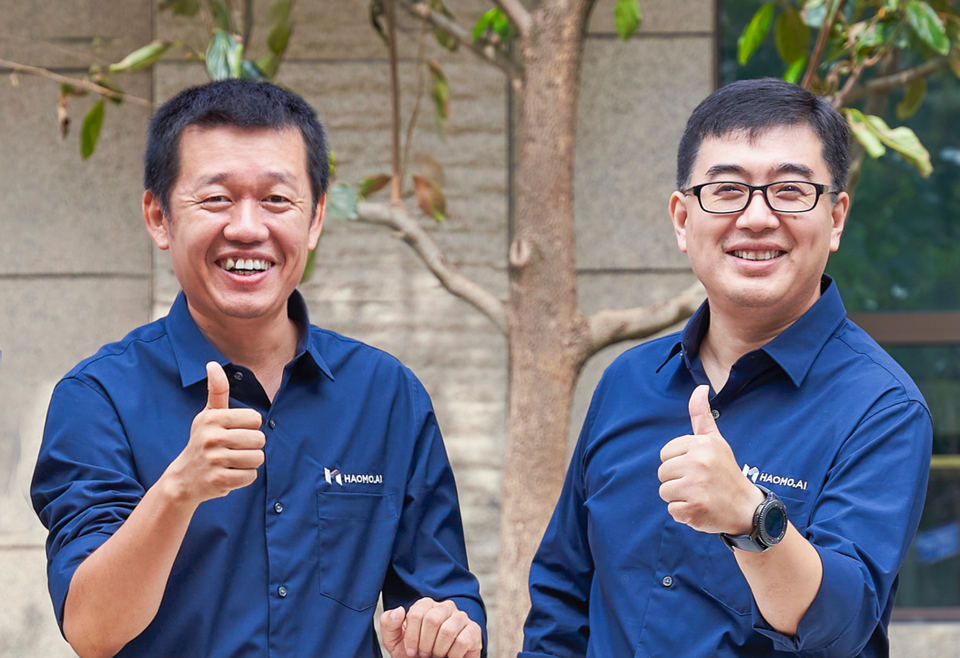 왼쪽부터 구웨이하오 하오모 CEO,  장카이 회장(사진:하오모)
