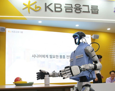 KB금융, 'AI EXPO KOREA 2026'에서 에이지테크의 미래 선보여