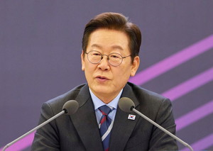 "국가인공지능전략위원회 닻 올렸다!"...분과위원 52명 선임, 총 85명 분... - 뉴스 썸네일 이미지