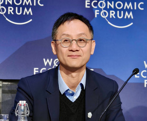 텐센트 클라우드 도슨 통 CEO, "AI는 하나가 아니다"...개방형 생태계로... - 뉴스 썸네일 이미지