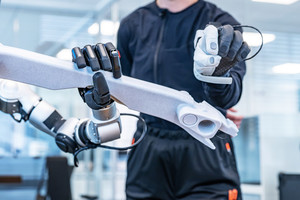 BMW, 휴머노이드 로봇 위한 ‘피지컬 AI’ 소프트웨어 개발 본격화